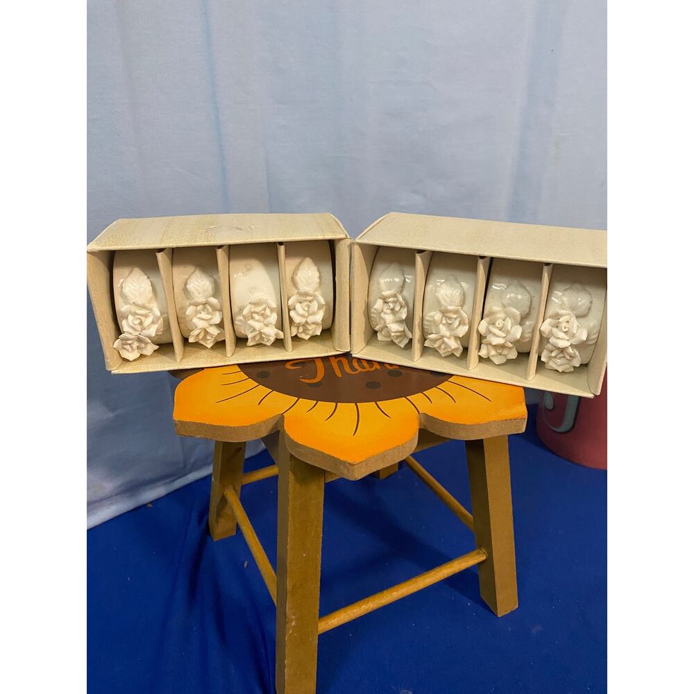 8 Bone CCChina  standing Napkin Rings White embossed with roses